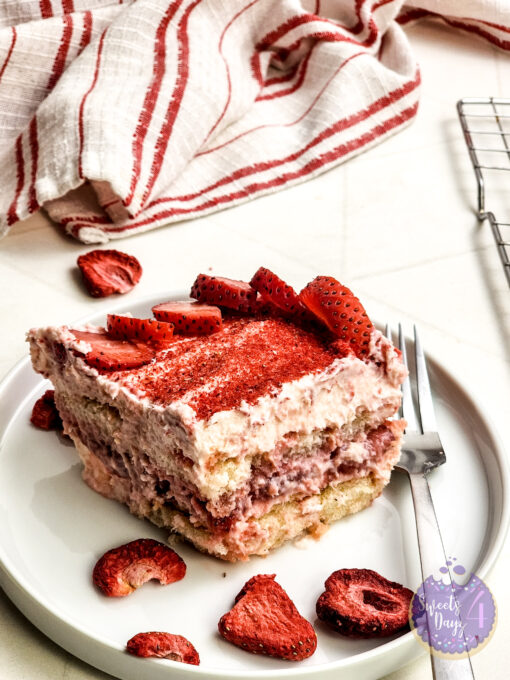 Strawberry Tiramisu on Rhombus - Image 5