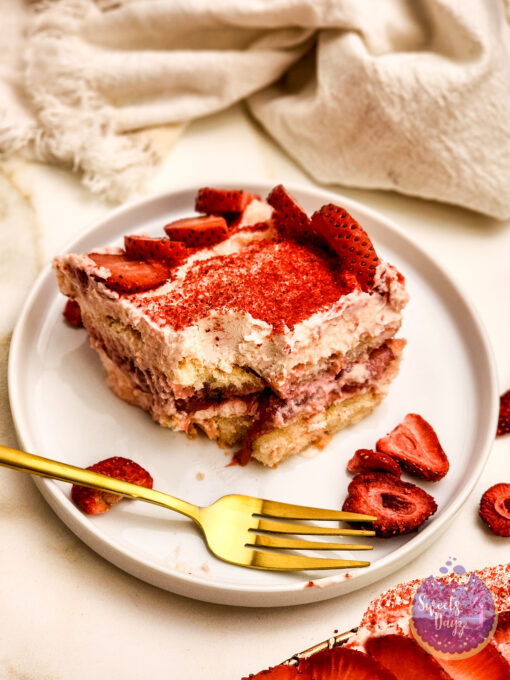 Strawberry Tiramisu on Gold Marble - Image 3