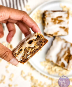 Iced Oatmeal Cookie Bars on Rhombus