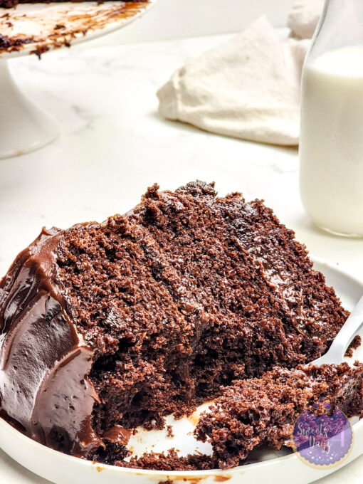 Copycat Matildas Chocolate Cake on Marble - Image 7
