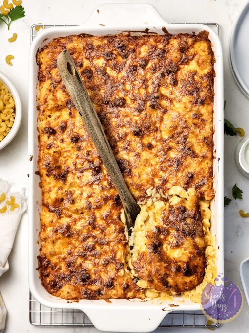 4 Cheese Mac n Cheese on Marble - Image 2