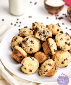 Mini Chocolate Chip Muffins on Rhombus