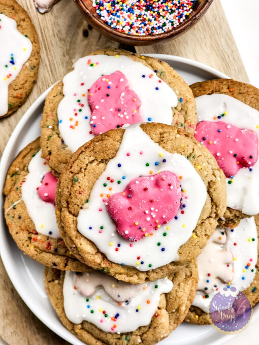 Frosted Animal Cracker Cookies on Gold Marble - Image 3