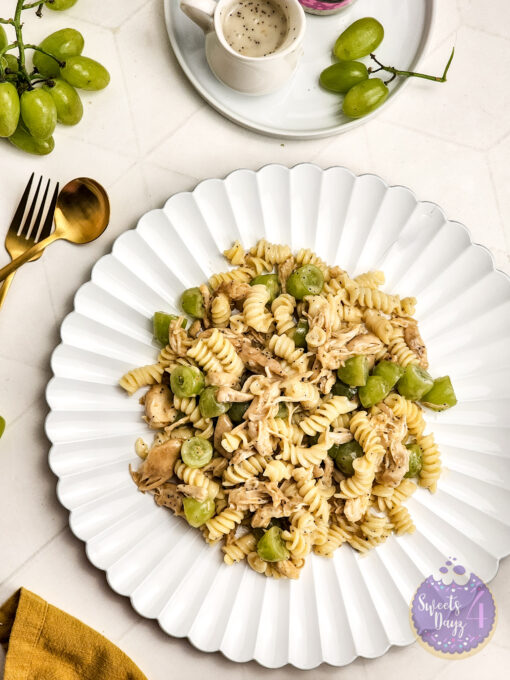 Chicken Grape Poppyseed Pasta Salad on Rhombus - Image 2