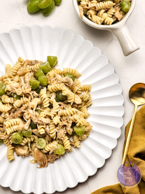 Chicken Grape Poppyseed Pasta Salad on Rhombus - Image 3