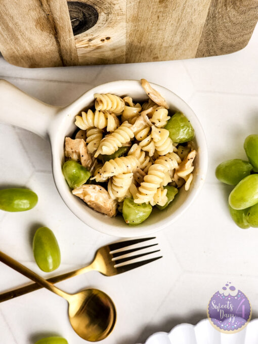 Chicken Grape Poppyseed Pasta Salad on Rhombus - Image 8