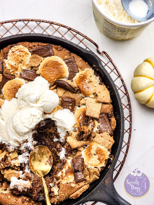 Smores Chocolate Chip Cookie Skillet on Rhombus - Image 7