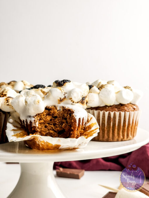 Sweet Potato Casserole Cupcakes on Rhombus