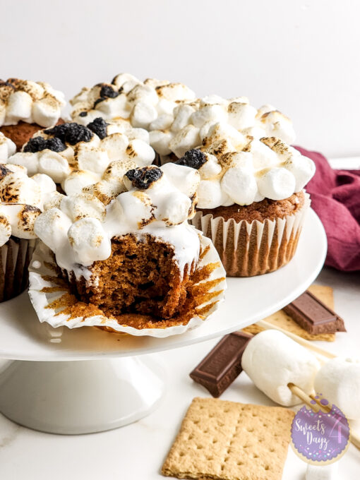 Sweet Potato Casserole Cupcakes on Rhombus - Image 6