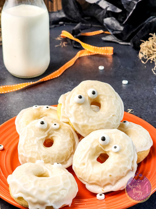 Ghost Frosted Donuts on Black - Image 3