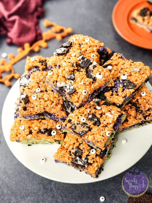 Halloween Rice Krispie Treats on Black - Image 2